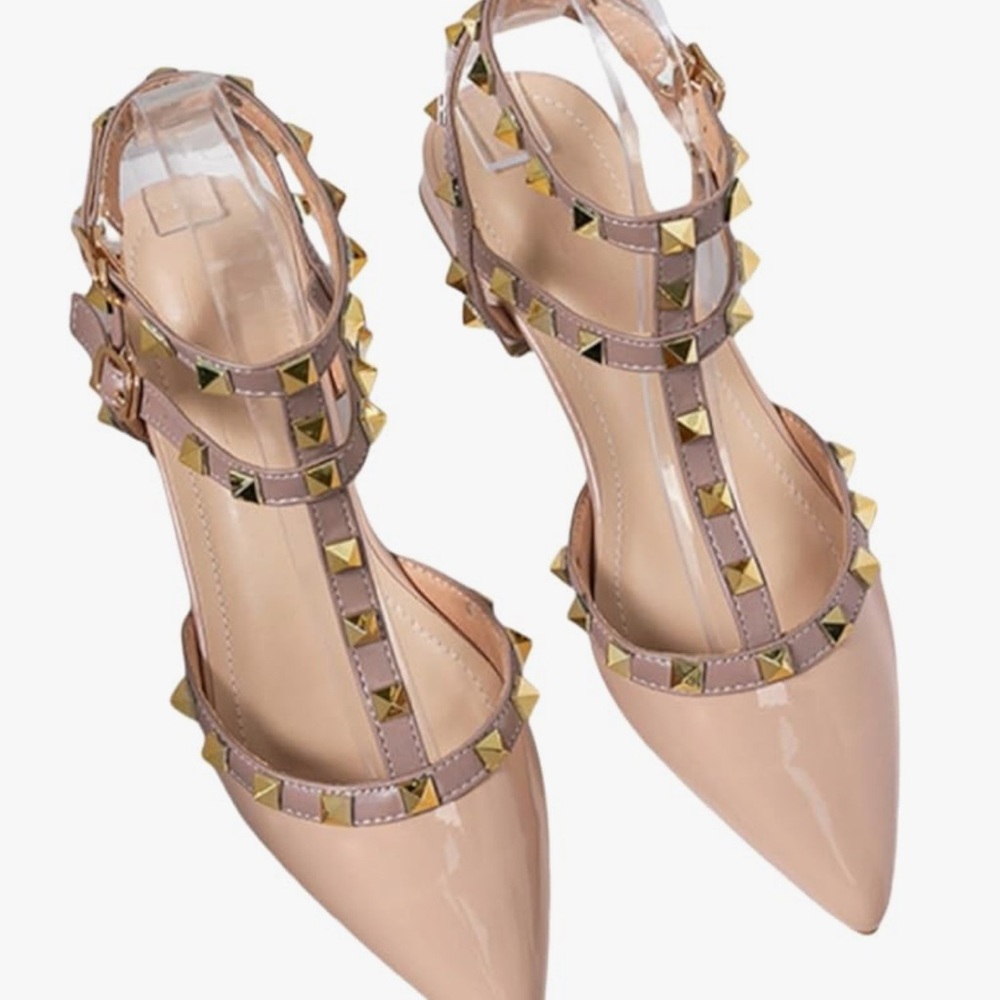 Women's Nude pink Pointed-Toe Studded T-Strap Flats - Picture 9 of 9